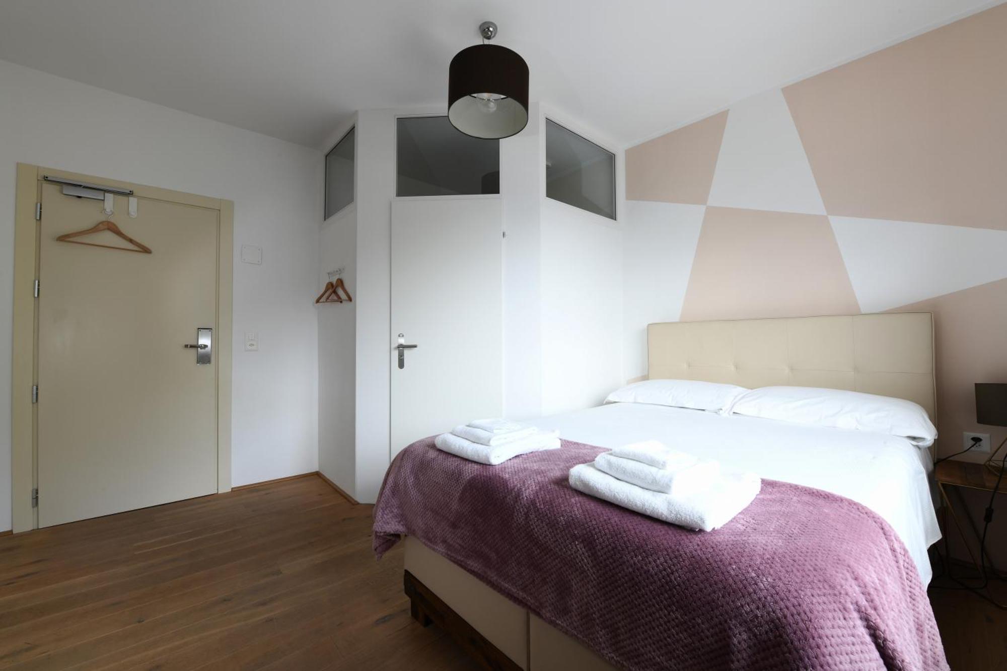 7Rooms - Self Check-In 24H Free Parking Losone Exteriör bild